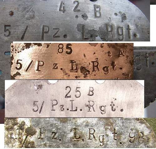 Metal identification tags stamped 5 / Pz. L. Rgt.